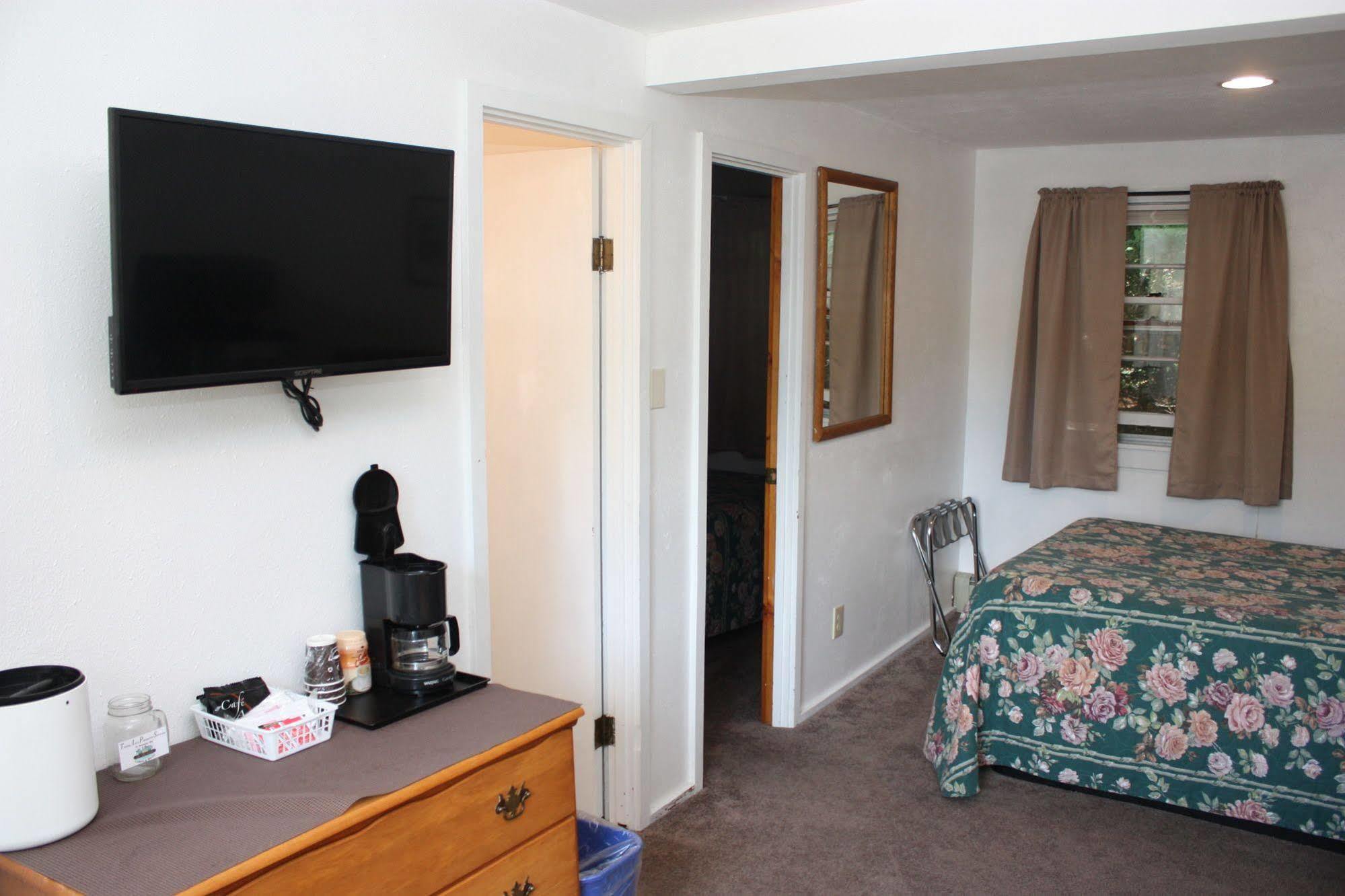 Mt. Liberty Cabins & Motel ลินคอล์น ภายนอก รูปภาพ