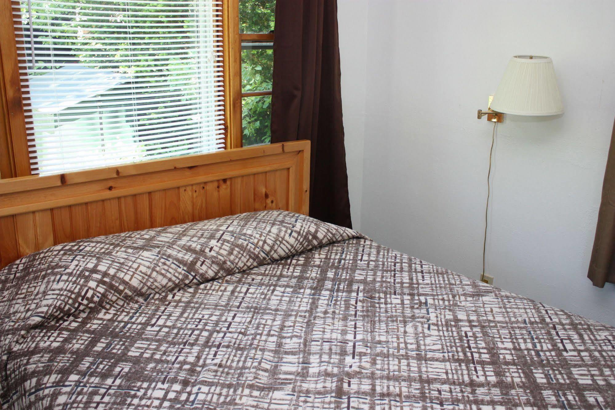 Mt. Liberty Cabins & Motel ลินคอล์น ภายนอก รูปภาพ